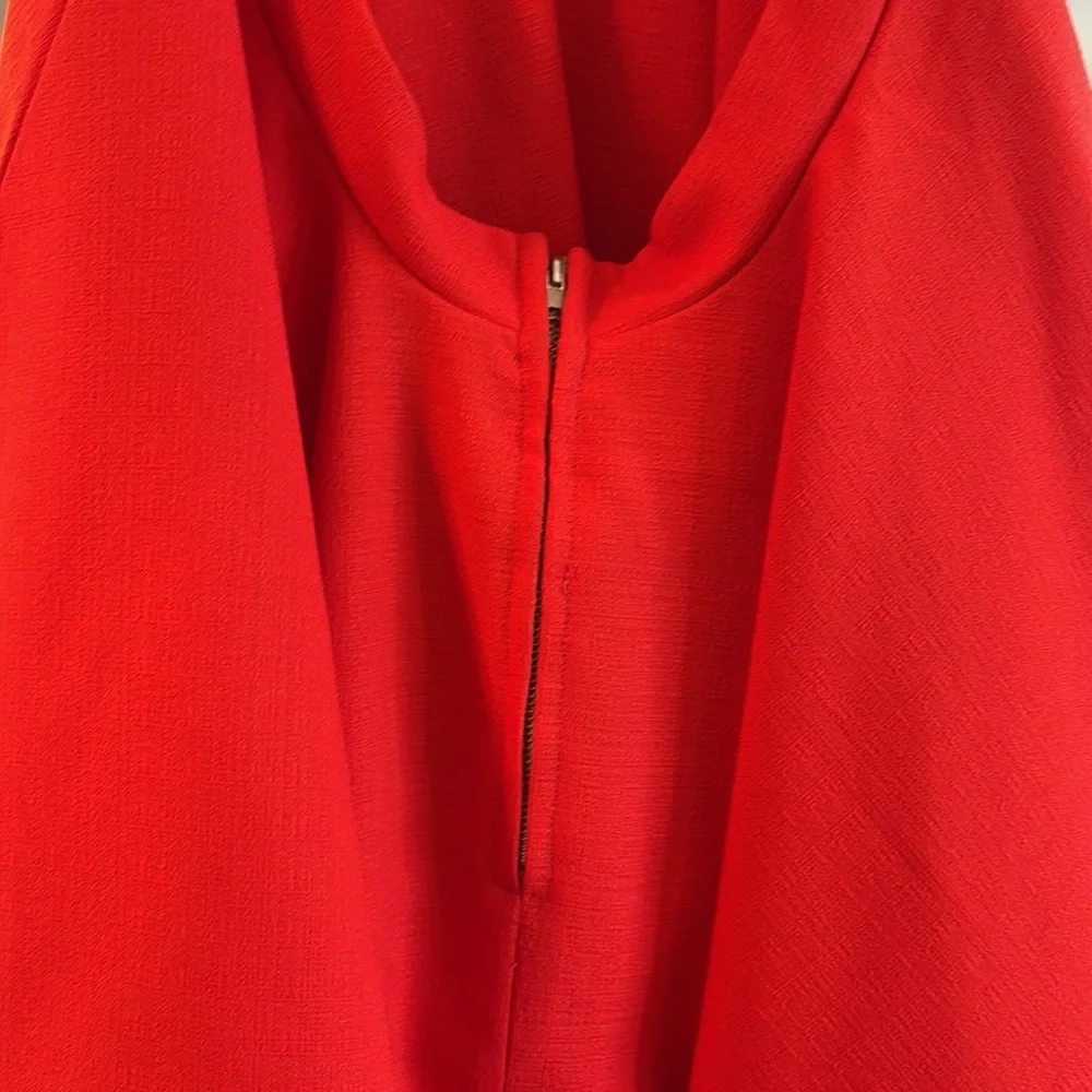 RED BACKLESS MINU DRESS - Picture 8 of 13